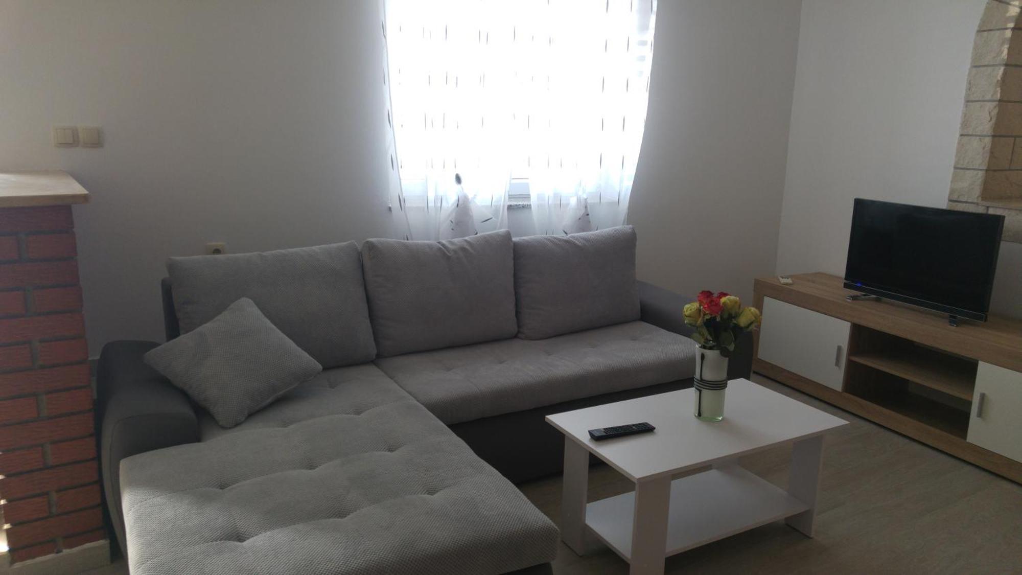 Apartments And Room Suza เซนญ์ ภายนอก รูปภาพ