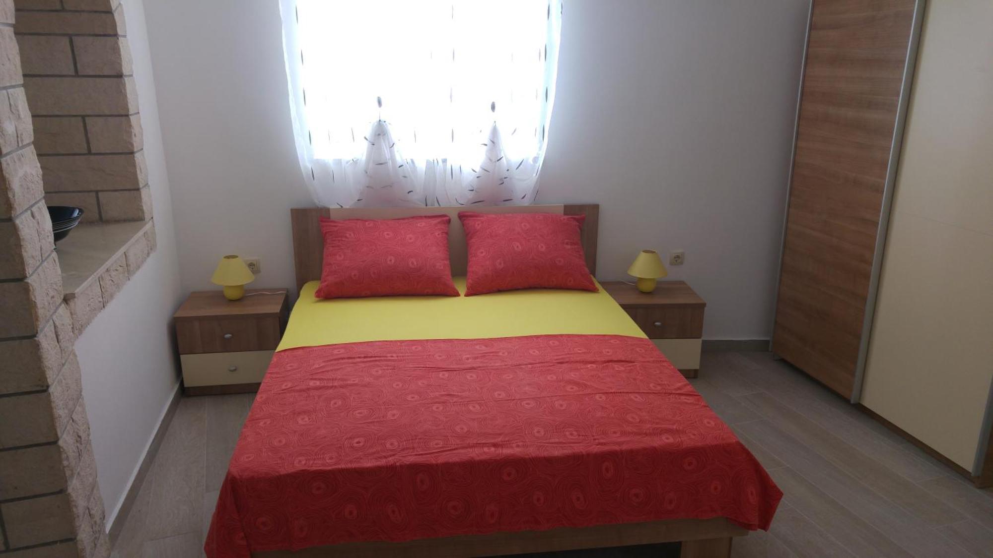 Apartments And Room Suza เซนญ์ ภายนอก รูปภาพ